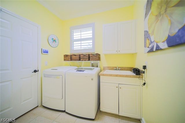 10822 Tiberio DR, Fort Myers, FL 33913