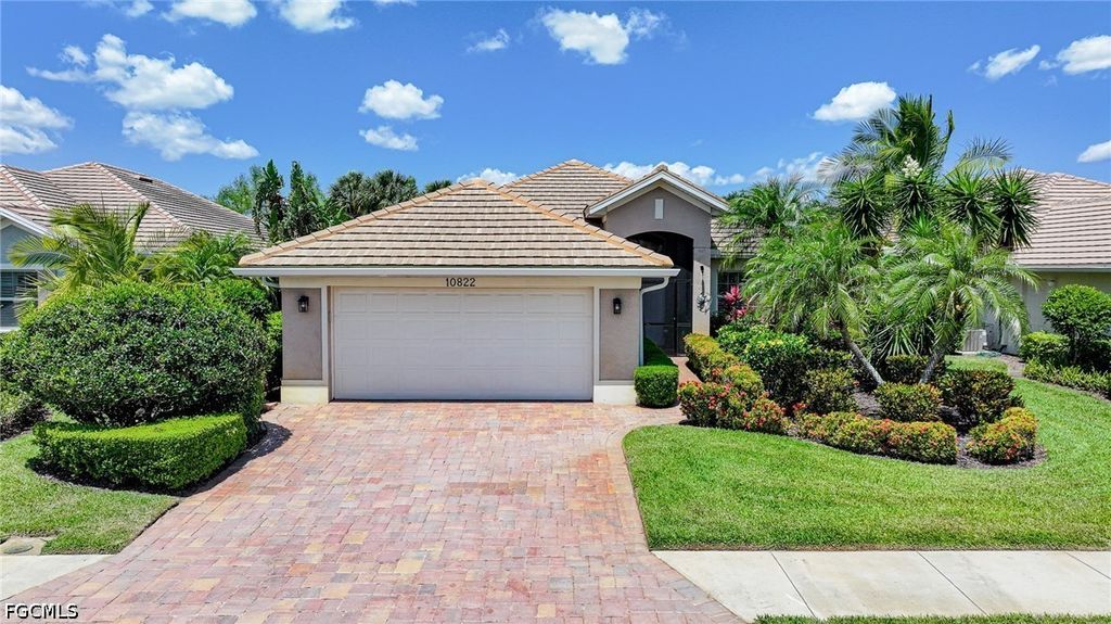 10822 Tiberio DR, Fort Myers, FL 33913