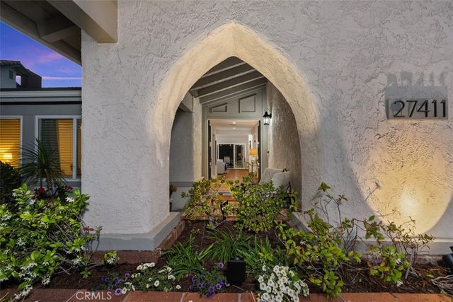 27411 Trabuco Circle, Mission Viejo, CA 92692