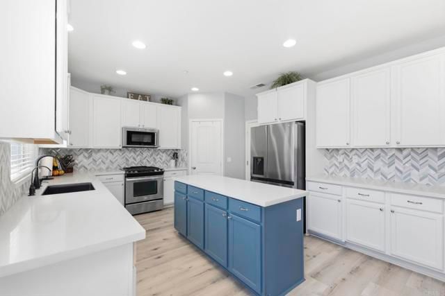 3031 Finley Place, Escondido, CA 92027