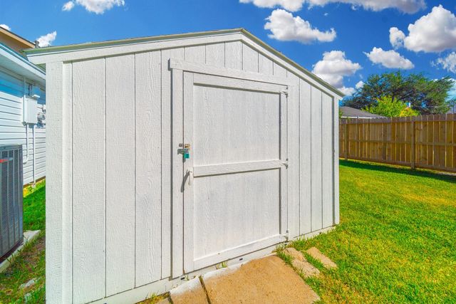 1413 Comal Avenue, Pasadena, TX 77506