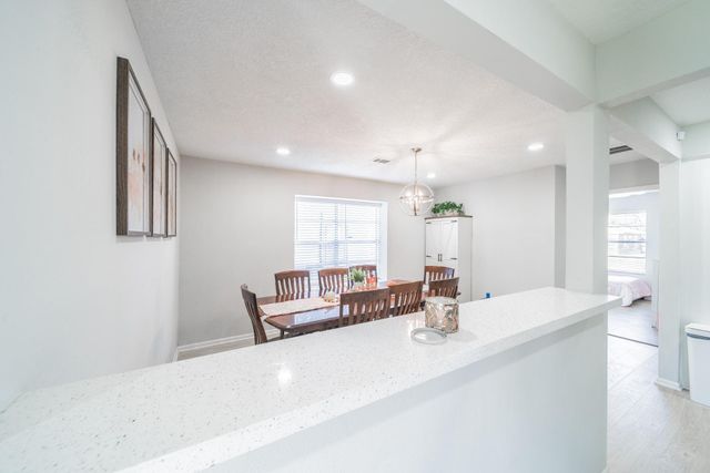 1413 Comal Avenue, Pasadena, TX 77506