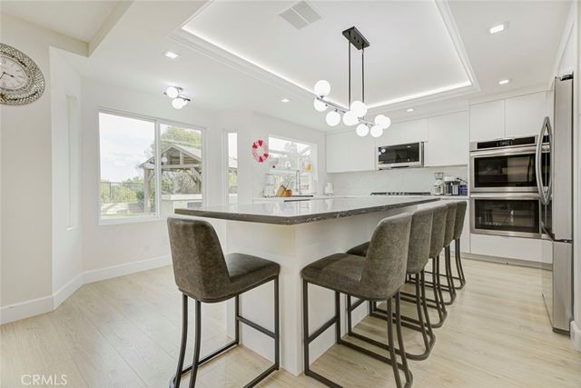 28030 Kenton, Saugus, CA 91350