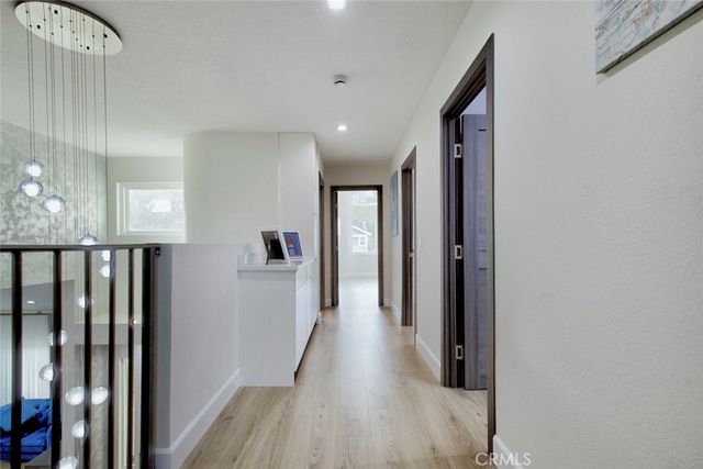 28030 Kenton, Saugus, CA 91350