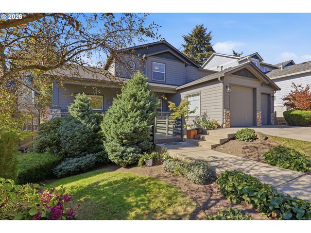 2445 W 10TH St, Washougal, WA 98671