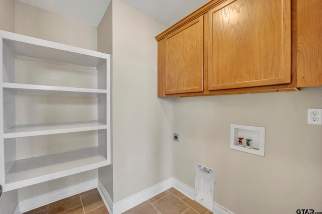 124 Ken Circle, Flint, TX 75762