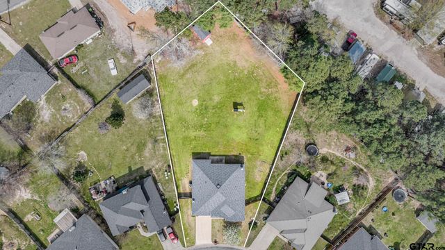 124 Ken Circle, Flint, TX 75762