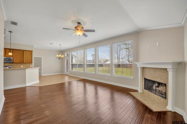 124 Ken Circle, Flint, TX 75762