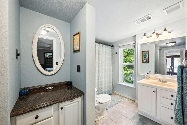 301 E 7th Street, Shady Shores, TX 76208