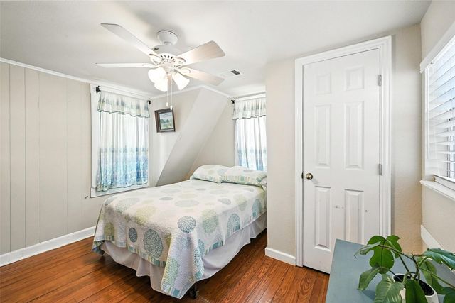 301 E 7th Street, Shady Shores, TX 76208