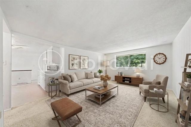 1351-1353 MT Pleasant Rd, Hempfield Twp, PA 15601