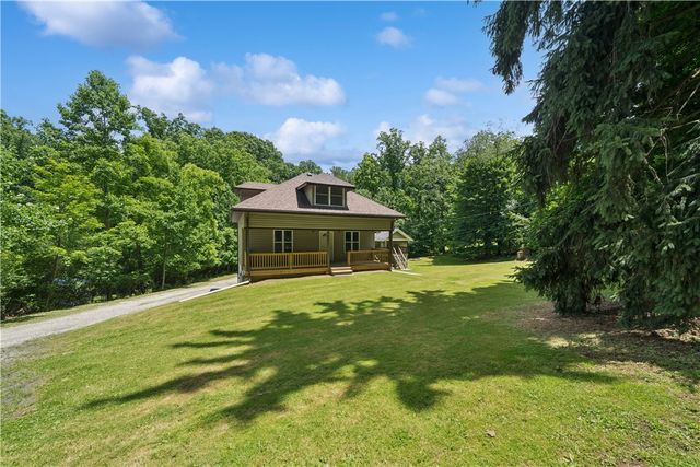 1351-1353 MT Pleasant Rd, Hempfield Twp, PA 15601