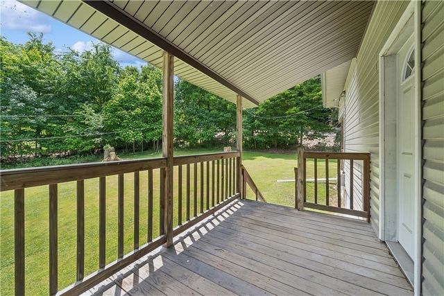 1351-1353 MT Pleasant Rd, Hempfield Twp, PA 15601