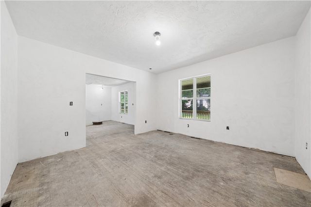 1351-1353 MT Pleasant Rd, Hempfield Twp, PA 15601