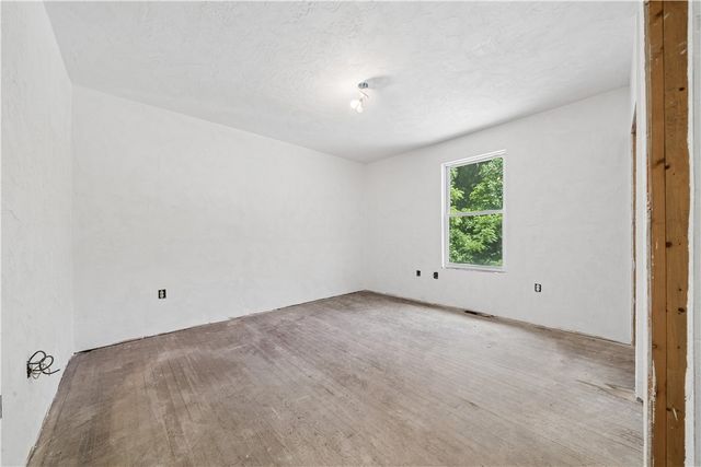1351-1353 MT Pleasant Rd, Hempfield Twp, PA 15601