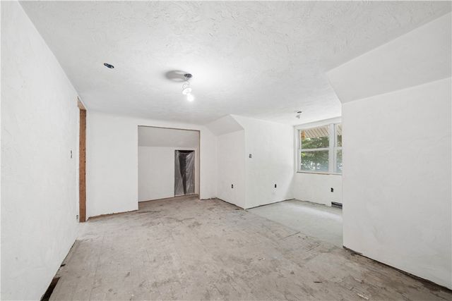 1351-1353 MT Pleasant Rd, Hempfield Twp, PA 15601