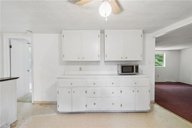 1351-1353 MT Pleasant Rd, Hempfield Twp, PA 15601