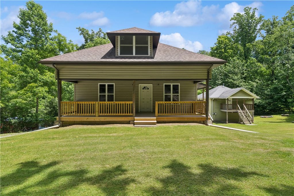 1351-1353 MT Pleasant Rd, Hempfield Twp, PA 15601