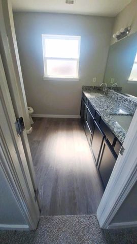 10228 E 98th Street N, Owasso, OK 74055