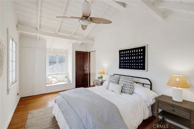 525 Manhattan Beach Blvd, Manhattan Beach, CA 90266