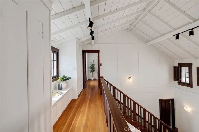 525 Manhattan Beach Blvd, Manhattan Beach, CA 90266