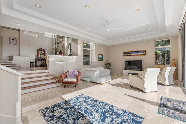 5609 Poola Street A, Honolulu, HI 96821