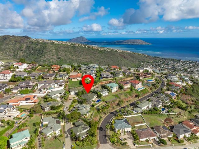 5609 Poola Street A, Honolulu, HI 96821