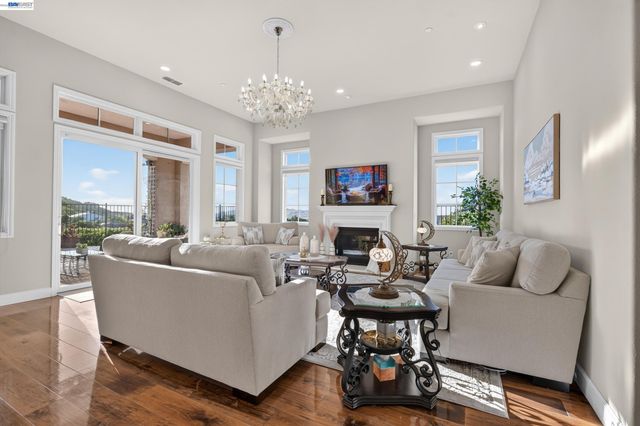 200 cliffcastle, San Ramon, CA 94583