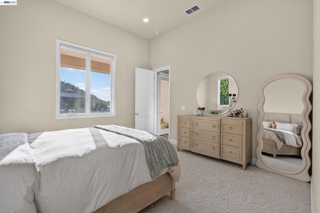 200 cliffcastle, San Ramon, CA 94583