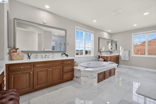 200 cliffcastle, San Ramon, CA 94583