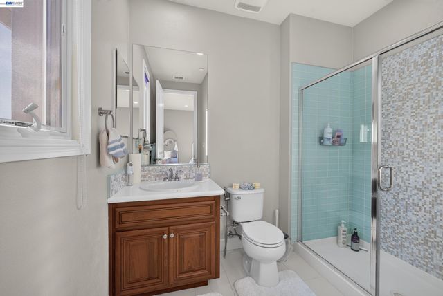 200 cliffcastle, San Ramon, CA 94583