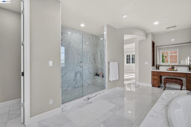 200 cliffcastle, San Ramon, CA 94583