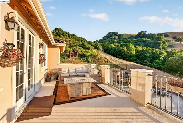 200 cliffcastle, San Ramon, CA 94583