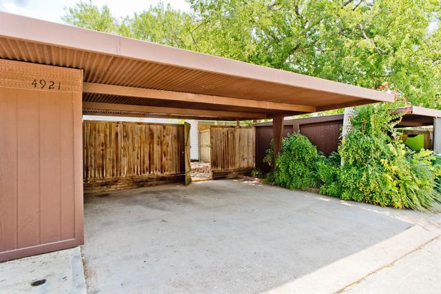 4921 Rollingwood Court, Garland, TX 75043