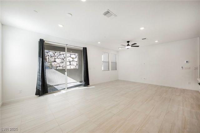 2451 Altitude Street, Las Vegas, NV 89138