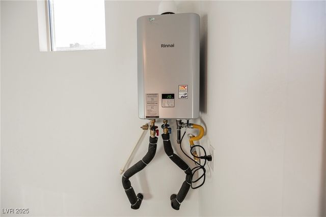 2451 Altitude Street, Las Vegas, NV 89138