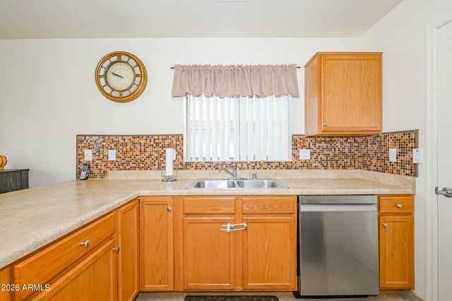 8627 W SUPERIOR Avenue, Tolleson, AZ 85353