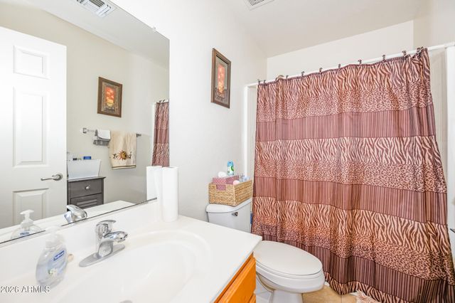 8627 W SUPERIOR Avenue, Tolleson, AZ 85353