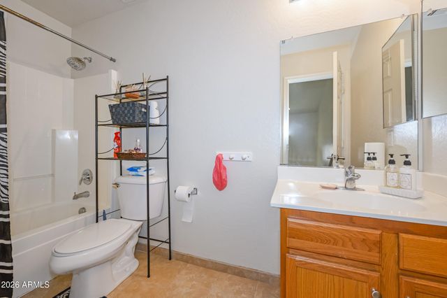 8627 W SUPERIOR Avenue, Tolleson, AZ 85353