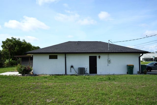 10046 CHARLEMONT AVENUE, Englewood, FL 34224