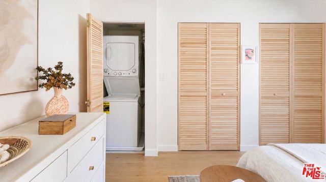 4412 Finley Avenue 3, Los Angeles, CA 90027