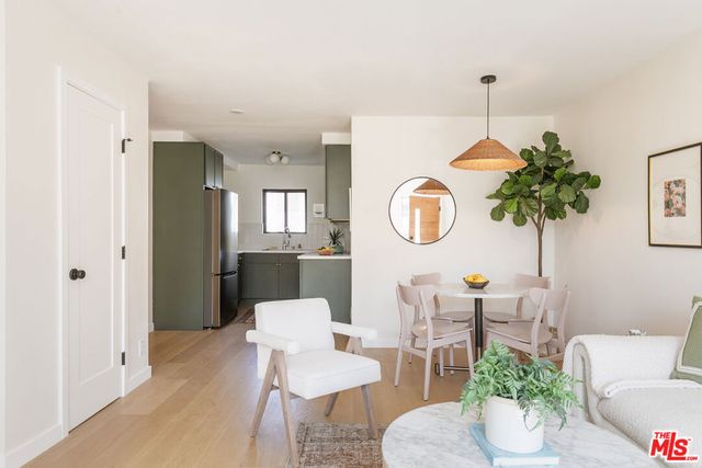 4412 Finley Avenue 3, Los Angeles, CA 90027