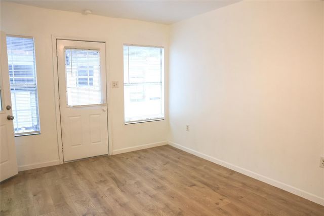 10 Jenkins Street, Houston, TX 77003