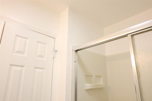 10 Jenkins Street, Houston, TX 77003