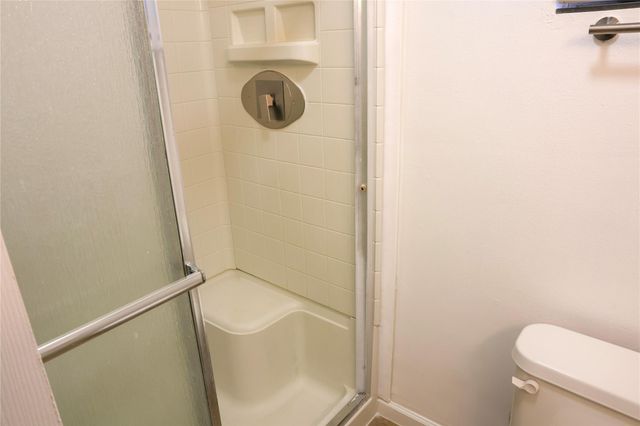 10 Jenkins Street, Houston, TX 77003