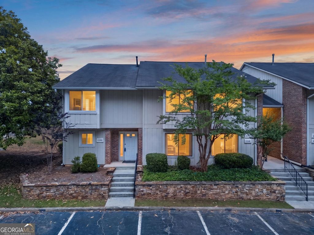 2240 Runnymead Ridge SE, Marietta, GA 30067