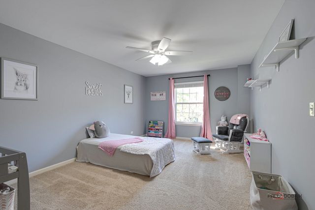 7404 Brentwood Lane, Gurnee, IL 60031