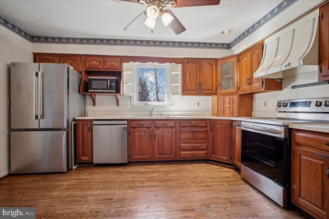 6725 ALPINE DR, Annandale, VA 22003