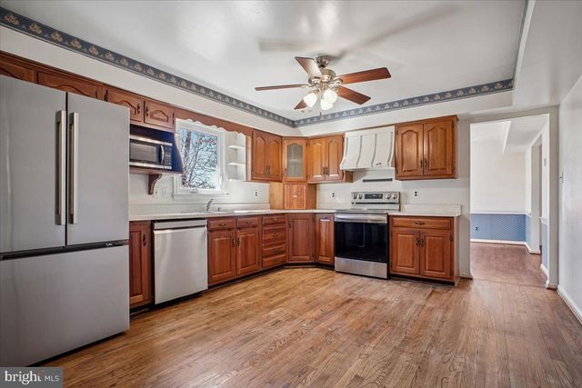 6725 ALPINE DR, Annandale, VA 22003