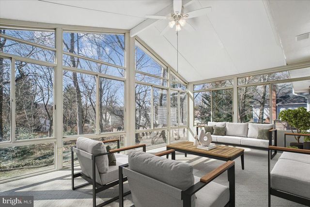 6725 ALPINE DR, Annandale, VA 22003